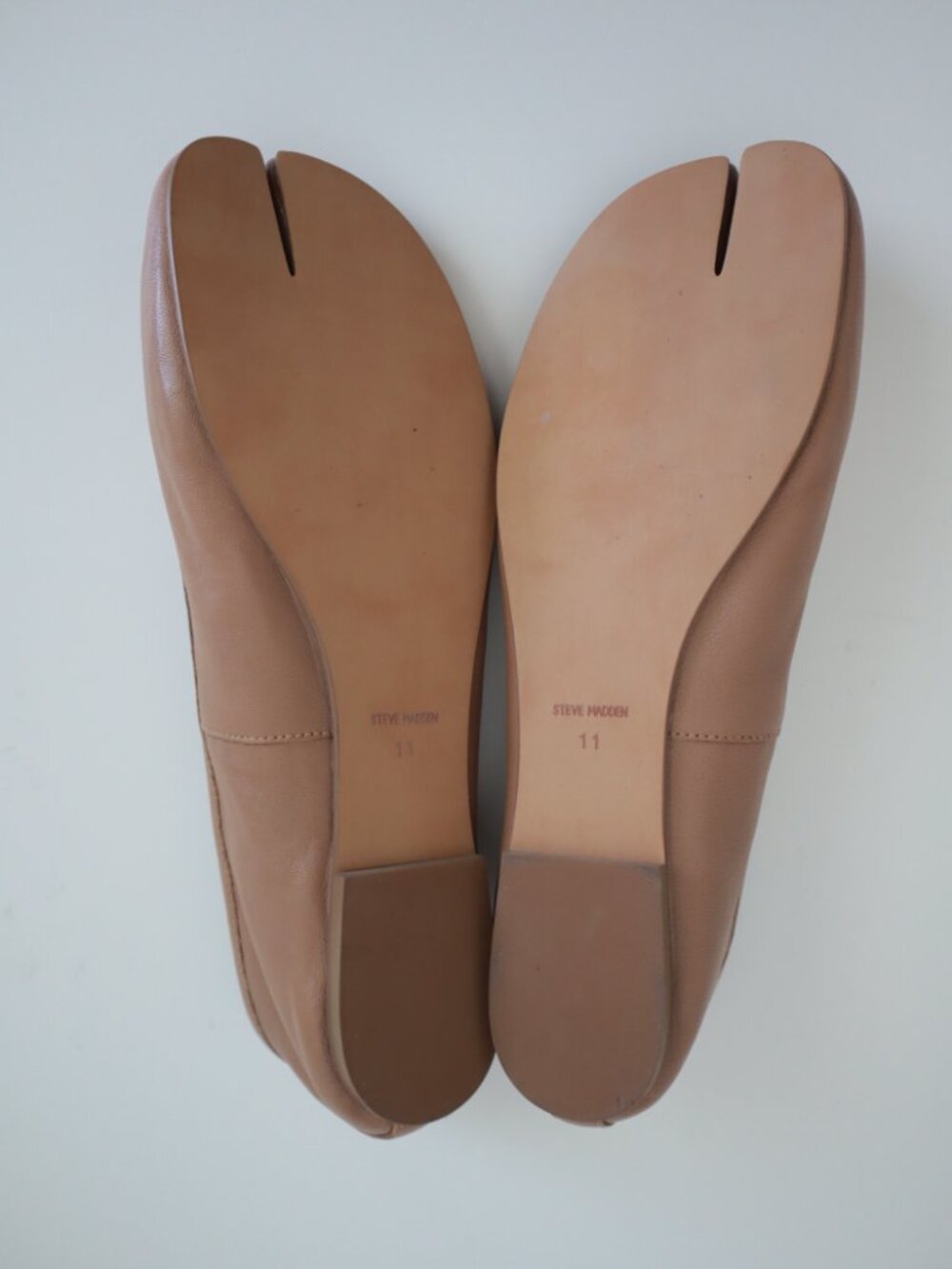 Steve Madden Calico Leather Split Toe Ballet Flats | 11 - Picture 7 of 8